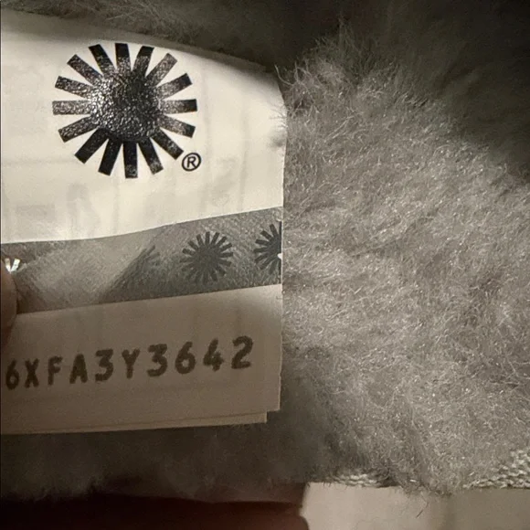 Ugg Mini Sequin Star boots size 6 - Picture 8 of 8